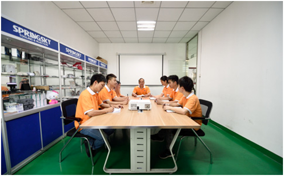 塑料注塑加工需要關注(zhù)那些(xiē)工(gōng)藝參數(shù)