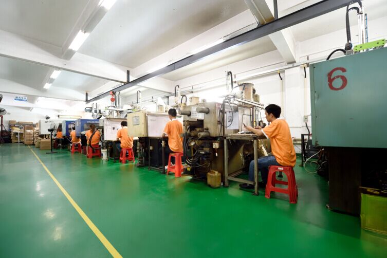 模具注塑廠 模具注塑廠