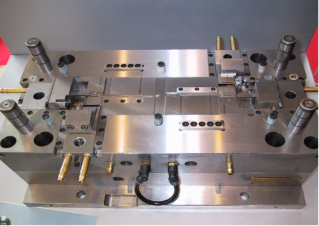 深圳塑膠模具注塑廠 深圳塑膠(jiāo)模具注塑廠