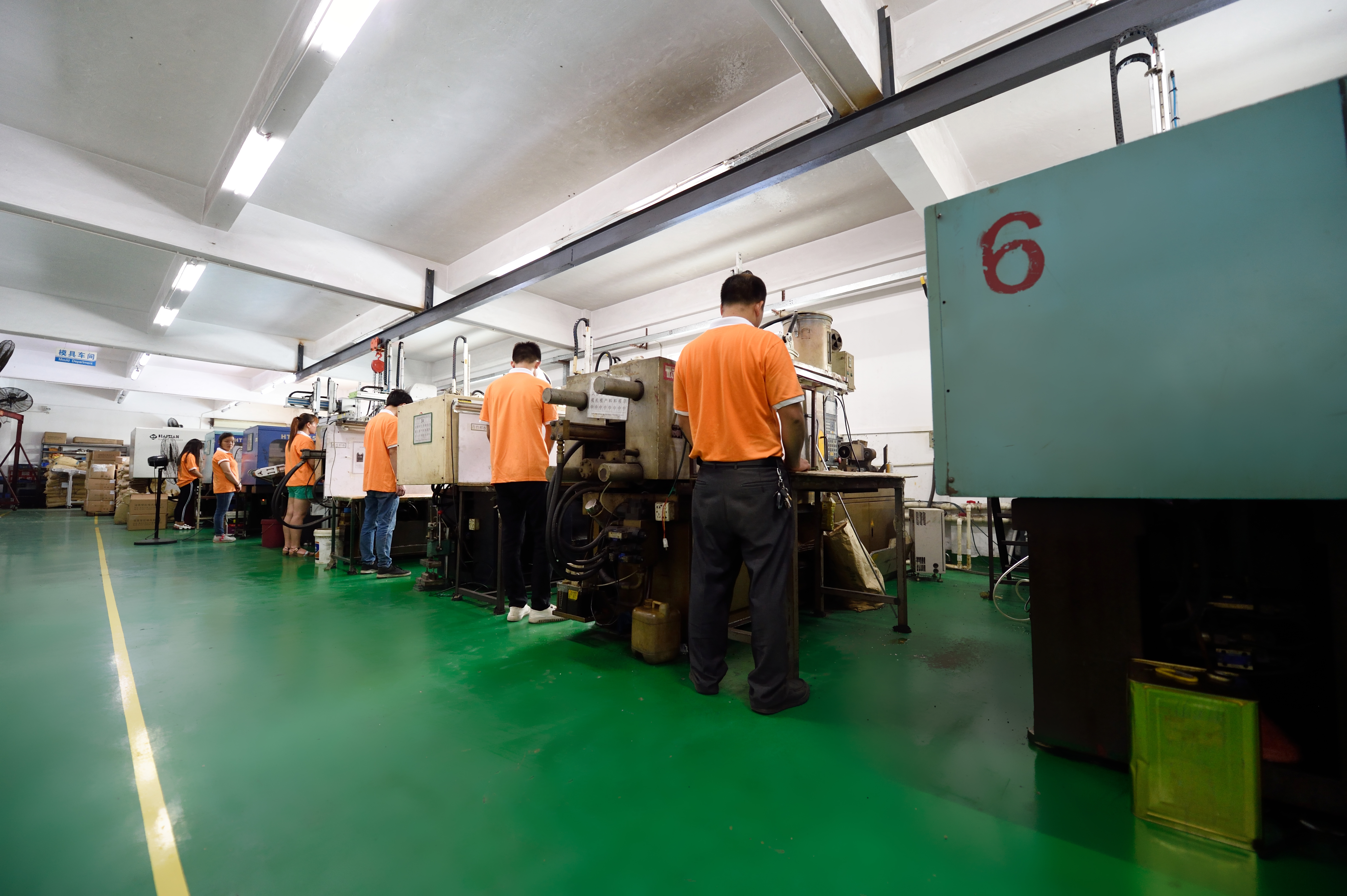 商家（jiā）怎樣尋找適合的（de）注塑加工廠